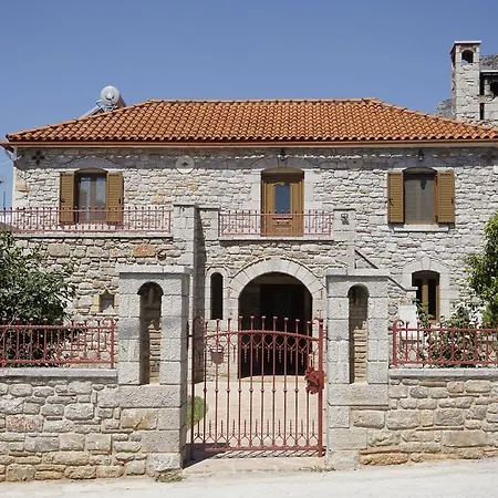 Kleopatra House