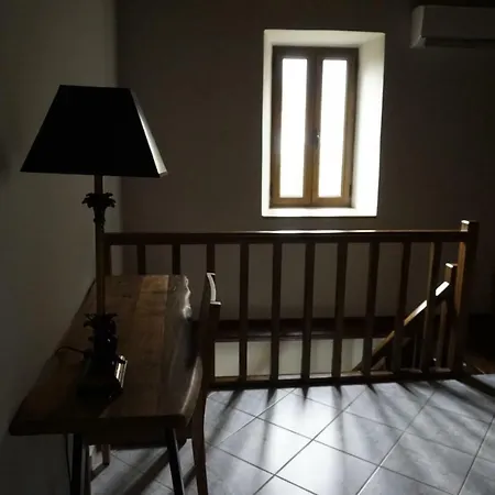 بيت للعطل Haus Kleopatra ليونِذيو
