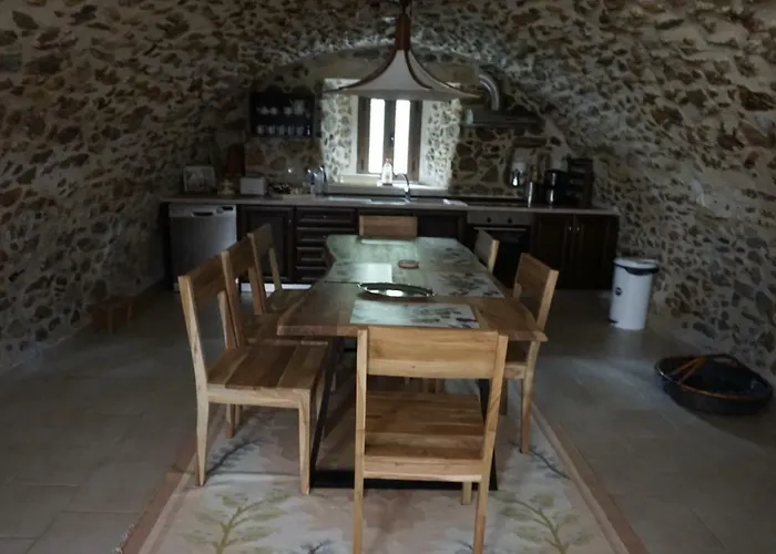 Haus Kleopatra * Леонидион